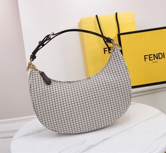 Fendi Handbags 521